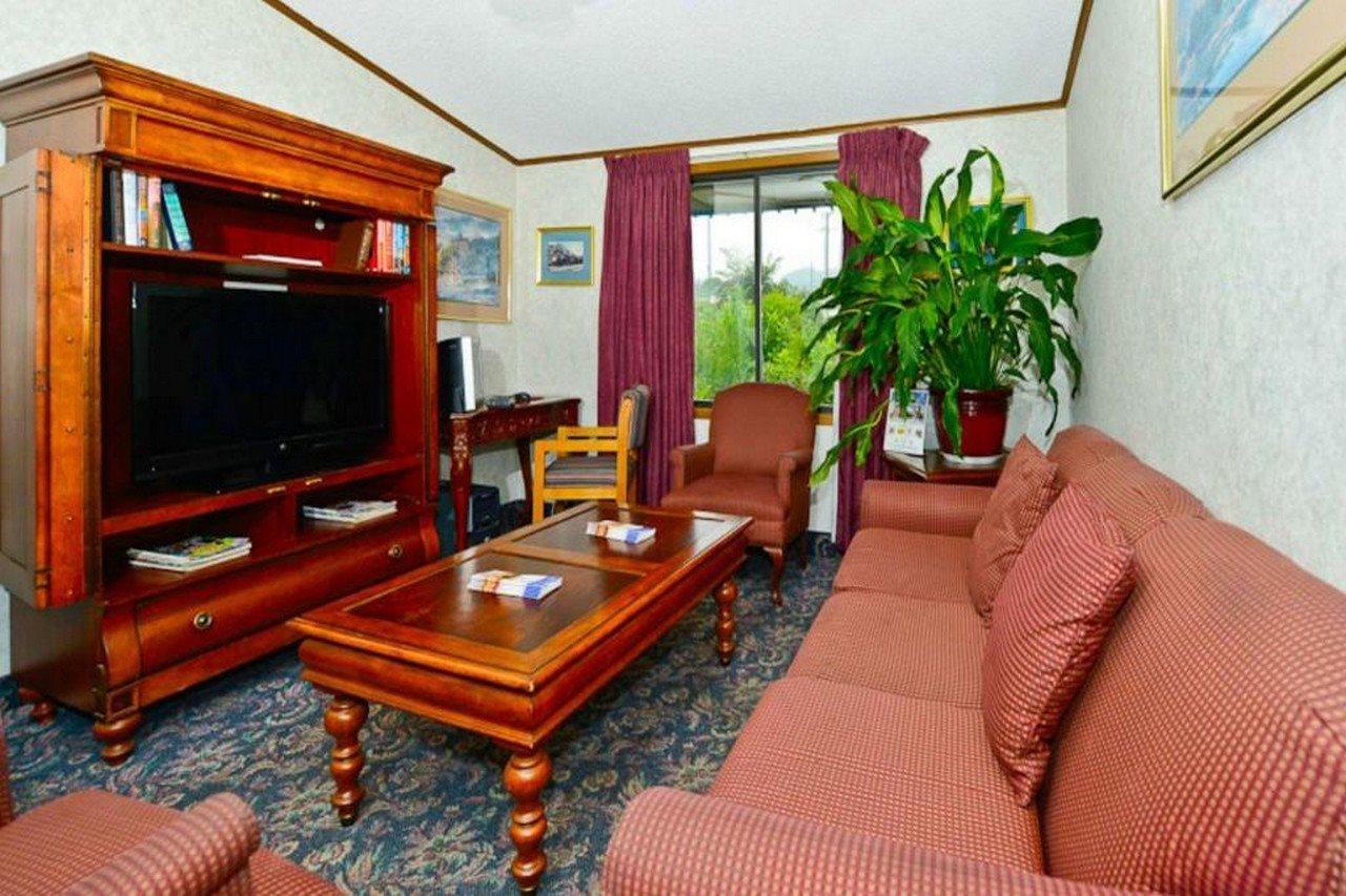 M Star Hotel Covington Ngoại thất bức ảnh